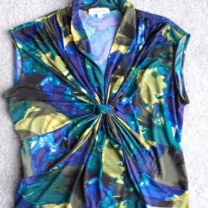 ♥️Bundle&Save♥Calvin Klein Sleeveless VNeck Blouse